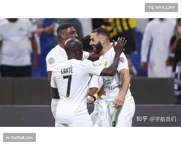 吉达联合主场四球大胜 本泽马帽子戏法领跑射手榜